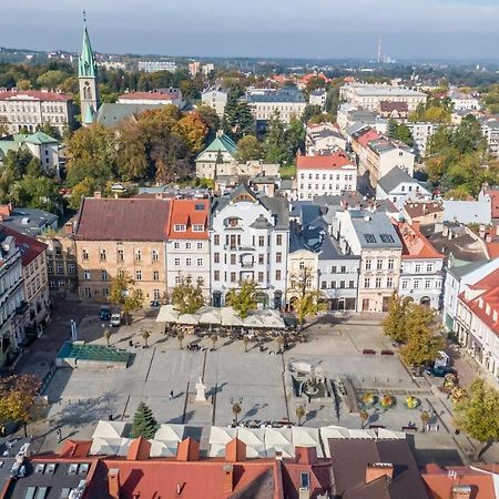 Apartamenty Rynek 10 Bielsko-Biala Bagian luar foto