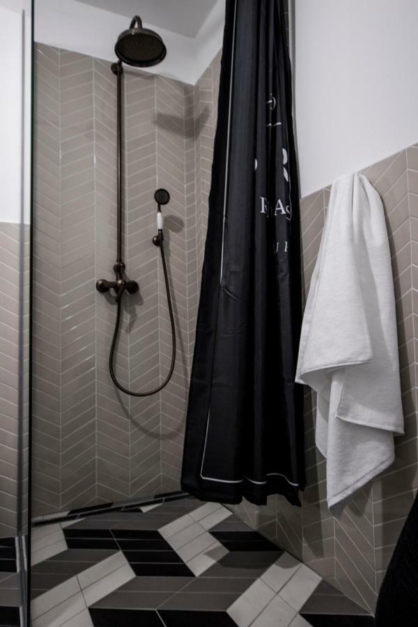 Apartamenty Rynek 10 Bielsko-Biala Bagian luar foto