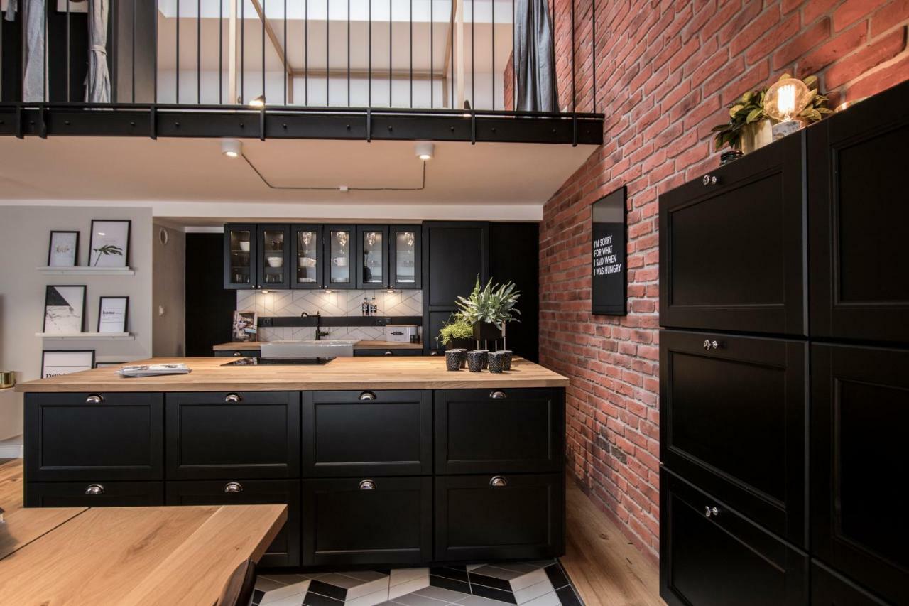 Apartamenty Rynek 10 Bielsko-Biala Bagian luar foto